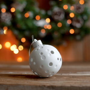 Набор фарфоровых светящихся елочных шаров "White Christmas" 9шт
